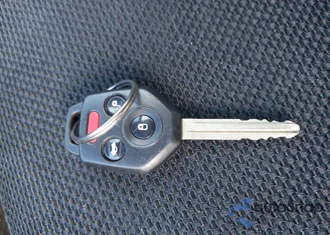 2014 Subaru Xv Crosstrek 2.0I Premium z USA, uszkodzony, nr VIN JF2GPACC8E8202228